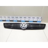 Решетка радиатора VAG Jetta (2011 - 2018) 5C6853651AZLL