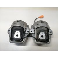 Опора двигателя VAG A5/S5 [8F] Cabrio (2010 - 2016) 8R0198381C