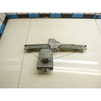 Стеклоподъемник механ. задний правый Renault Duster 2012 827208112R