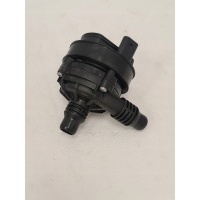 Насос радиатора мерседес w118 w190 w205 w213 w238 w253