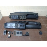 Консоль панель панель nissan atleon 99 - 12