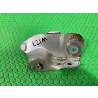 Кронштейн амортизатора капота VOLKSWAGEN TOUAREG 7L6 7L7 7LA GP 2008 7L6805888