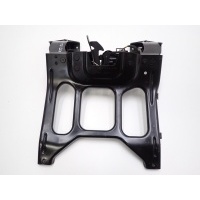 Крепление крепление пояса замка капота вито w447 20r