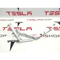 петля крышки багажника левая Tesla Model 3 2018 1092820-00-E