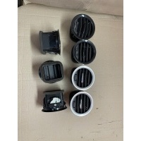 Opel corsa впуск воздушный вентилятор 13232297 13203702