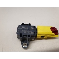 Датчик AIR BAG 2006-2014 8P0955557