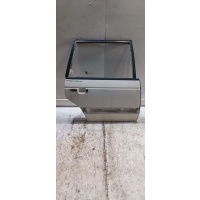 Дверь задняя правая Volkswagen Passat B3 1988-1993 333833052A