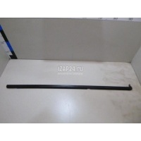 Накладка стекла заднего правого Mitsubishi Pajero/Montero III (V6, V7) (2000 - 2006) 5757A270