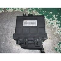 Блок управления АКПП Volkswagen Golf 1998 01m927733eq