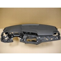 Audi q3 83a панель панель 83b857001