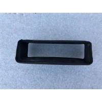 Воздухозаборник Audi A8 D3/4E 2004 4E0129627M