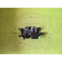 Volvo c30 замок люка багажника 30784739