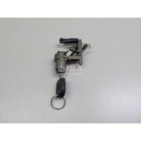 Вставка замка багажника VAG Polo (2001 - 2009) 6Q6827297G