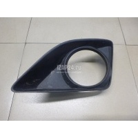 Рамка противотуманной фары левой Toyota Corolla E15 (2006 - 2013) 8148212070