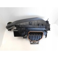 Корпус фильтра воздушный мерседес c w205 c180 1.6t