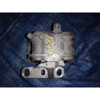 подушка двигателя VOLKSWAGEN PASSAT 365 1K0199262CG