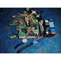 блок предохранителей HONDA FIT GD1 38200-SAA-003