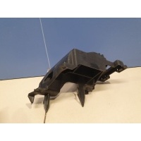 Кронштейн переднего бампера левый Mazda 3 BK 2002-2009 BR5H502B1