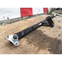 Растяжка столбов Volvo XC70 I 2006 30671354