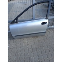 Дверь левая передняя volvo s40v40 00 - 04r