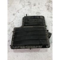 Корпус воздушного фильтра Skoda Rapid 2012-2020 04E129607Q