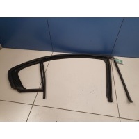 Уплотнитель стекла задний правый Volkswagen Passat B6 2005-2010 3C5839432H5AP