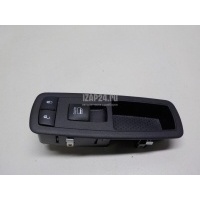 Кнопка стеклоподъемника Chrysler Grand Cherokee (WK2) 2010 68086692AF