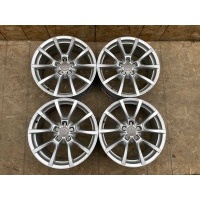 Диск литой Audi Q5 (8R) 2008 - 2017 2011 8R0601025C