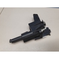 Форсунка омывателя фары правая Nissan Qashqai J10 2006-2014 28611BR00A