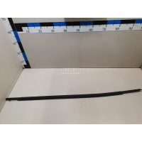 Накладка стекла переднего правого Mazda CX 5 (2012 - 2017) KD5350640D