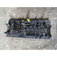 Блок предохранителей Audi 80 B3 1989 443941822B