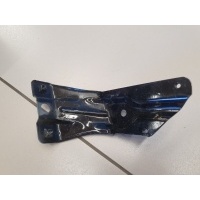 Кронштейн крепления крыла правый Volkswagen Golf 6 2009-2013 5K6821136