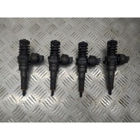 Форсунка Volkswagen Passat 5 GP 2004 038130073BC