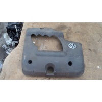 Крышка верхняя двигателя 06a103925s volkswagen гольф iv бора