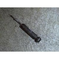 Амортизатор подвески перед. Volkswagen Transporter 4 1991-2003 1998 7D0413031B