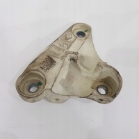 крепление тросов кпп renault 8200525846