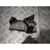 Кронштейн ДВС Duster (12-21) 1.5D R б\у