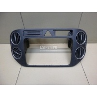 Рамка магнитолы VAG Golf Plus (2005 - 2014) 5M0858069NVAL