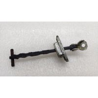 Ограничитель двери Suzuki Grand Vitara JT 2006 8181065J01