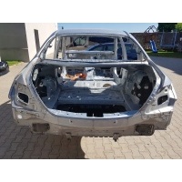 Мерседес w213 полоса заднего пол багажника