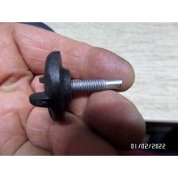 Болт крепление лампы tylnej volkswagen фокс ii 5z0945305
