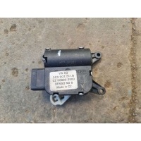 Моторчик заслонки печки Volkswagen Tiguan 2008 3C0907511B