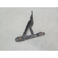 Петля крышки багажника Mazda 3 BK 2004 BN8V52710C