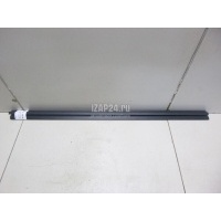Накладка стекла переднего правого Mitsubishi Lancer (CX,CY) (2007 - 2017) 5706A028