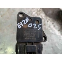 расходомер воздуха Toyota Corolla 9 (E120/E130) рест. 2003 22204-0J010