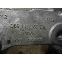 Кронштейн компрессора кондиционера Volkswagen Touareg 2012 059145169BL, 059145167AM, 059121071CR