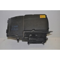 Мерседес корпус фильтра воздушный a2710900901