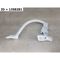 Петля крышки багажника левая Volkswagen Passat B8 (2014) 2014 3G5827301A