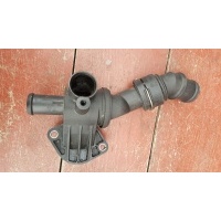 Корпус термостат патрубок volkswagen skoda seat 06f121111c
