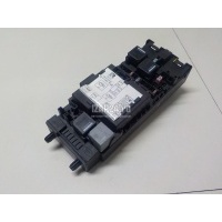 Блок предохранителей Land Rover Range Rover IV 2013 LR080334